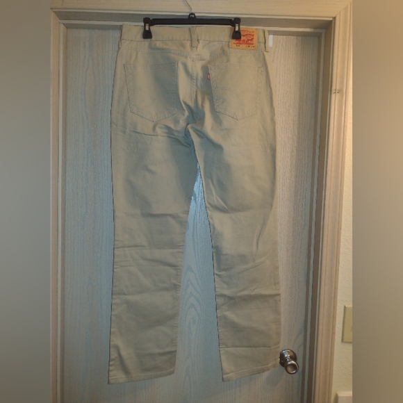 Levi's Beige 514 Straight 34x34 jeans. NWT. - Picture 4 of 13